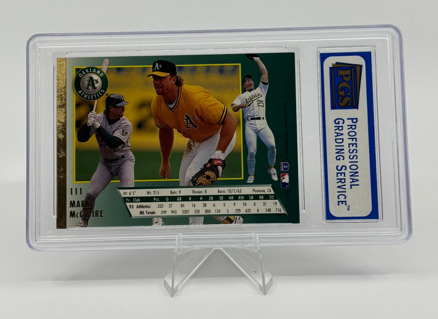 1994 Fleer Ultra Mark McGwire #111 ProGrading 8.5
