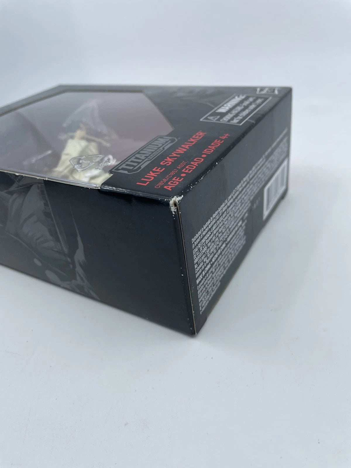 2016 - Star Wars The Black Series - Luke Skywalker Titanium Series - Hasbro