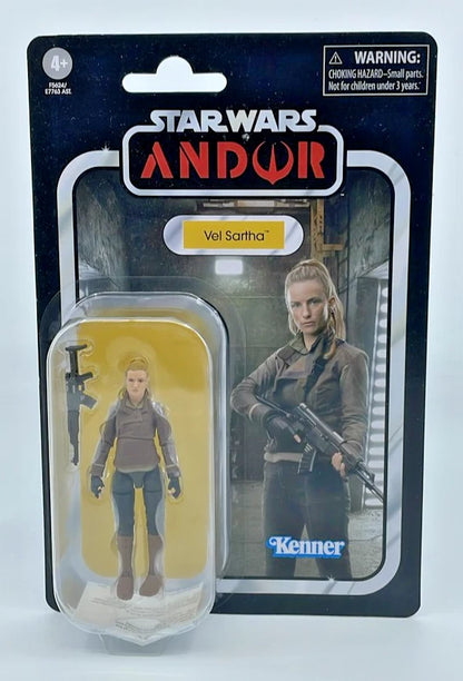 Star Wars VC262 Vel Sartha Action Figure Kenner with Figure Protector