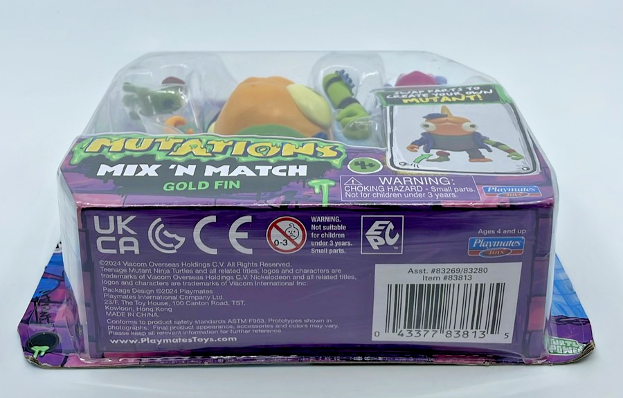 TMNT Tales Mutant Ninja Turtles Mix N Match Gold Fin Fig with Figure Protector