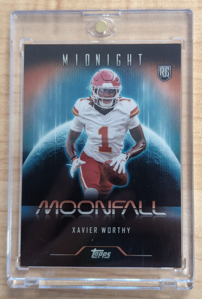 2024 - NFL Topps Midnight - Xavier Worthy M-17 Moonfall RC