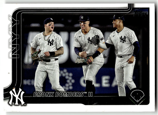 Bronx Bombers II: Yankees Trio Eyes History - #184 - 2025 Topps - Topps