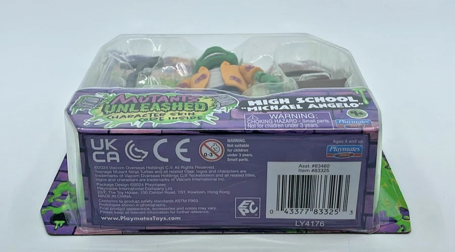 TMNT Mutants Unleashed Michael Angelo Figure with Figure Protector