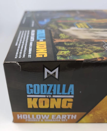 2023 - Monsterverse Godzilla vs Kong - Hollow Earth Diorama Set - Playmates