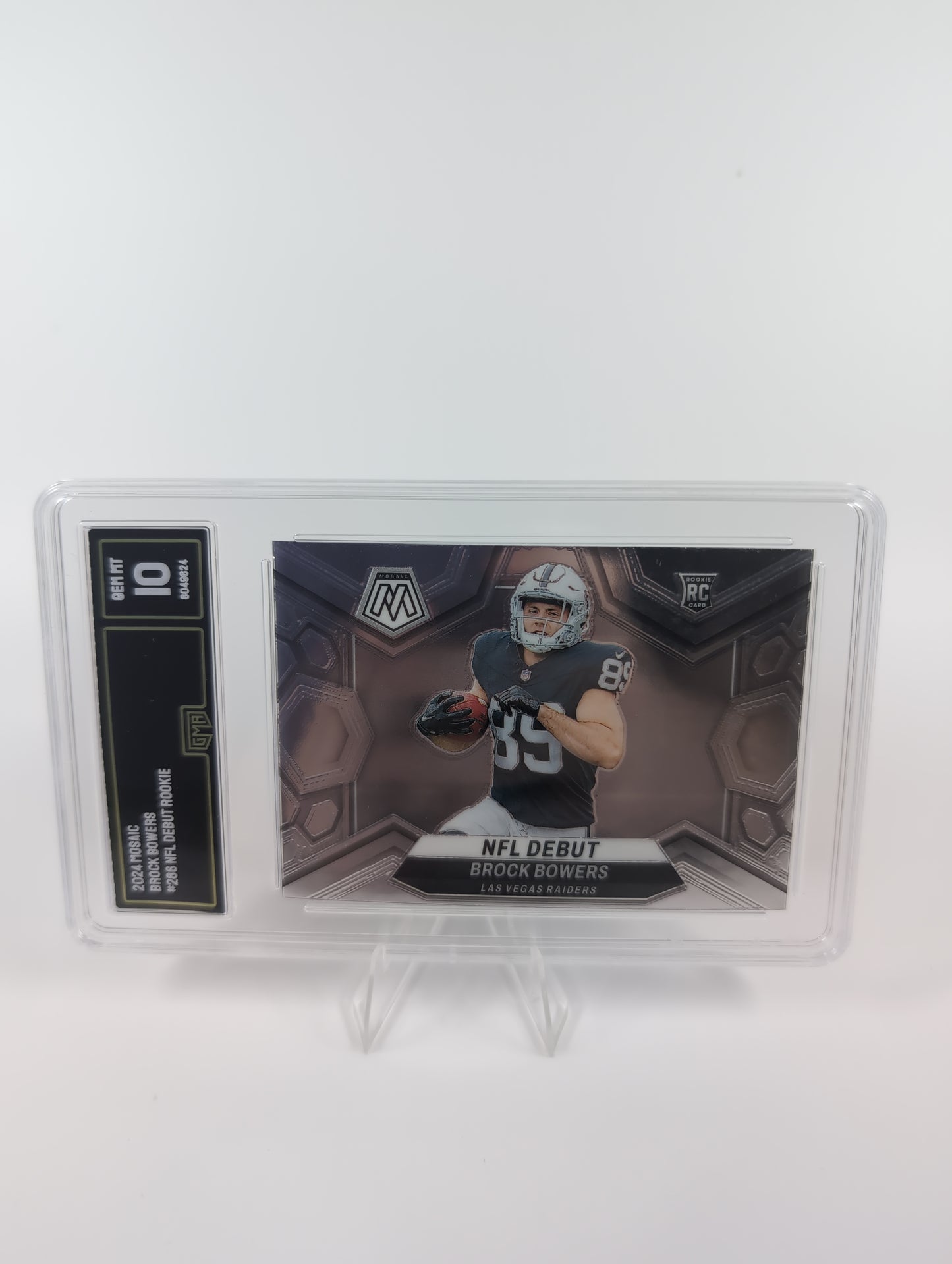 2024 Panini Mosaic - NFL Debut Brock Bowers #286 (RC) GMA 10