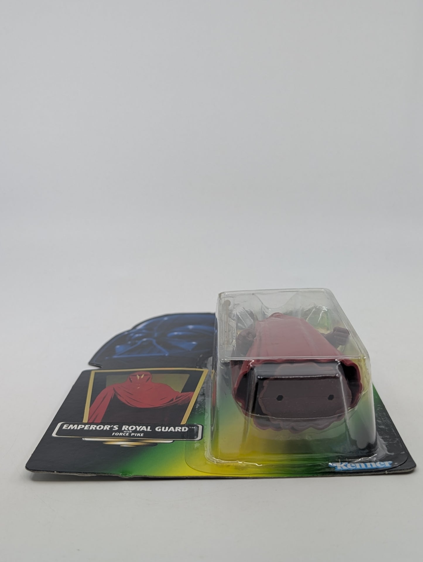 1997 - Star Wars POTF - Emperor's Royal Guard with Force Pike - Kenner
