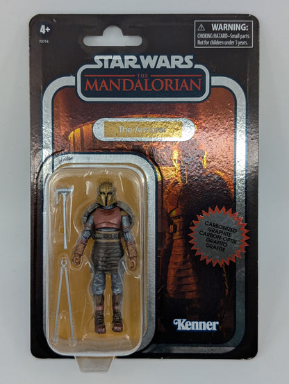 2021 - Star Wars Mandalorian - The Armorer Carbonized - Kenner Figure