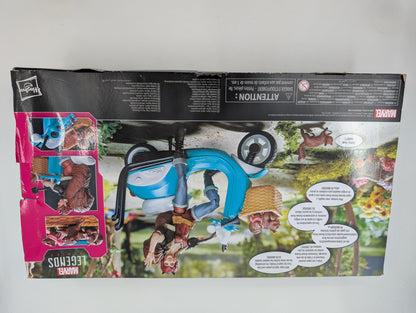 2019 - Marvel Legends - Unbeatable Squirrel Girl Deluxe Set - Hasbro