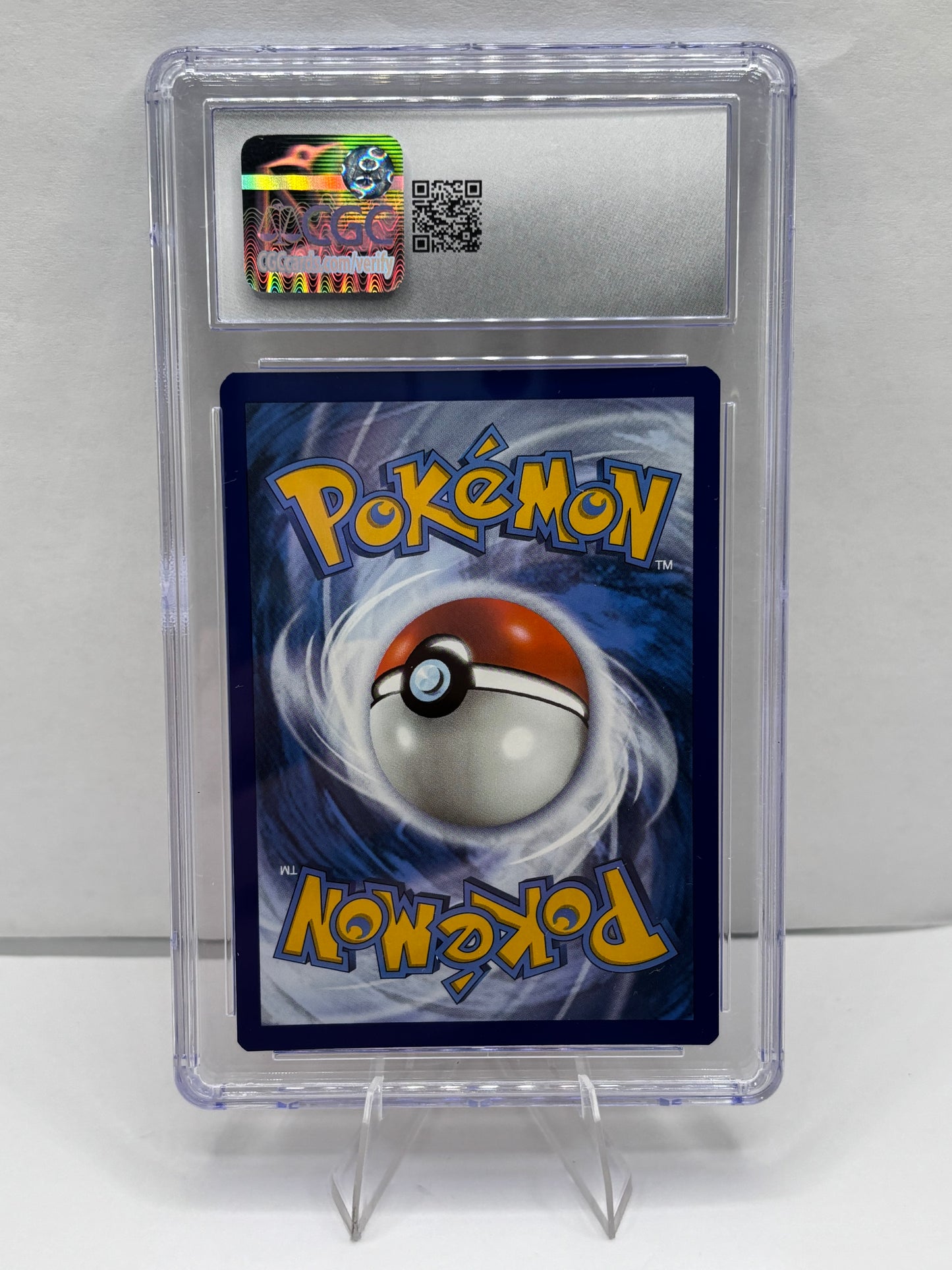 Reshiram 002/025 Celebrations Holo CGC 10