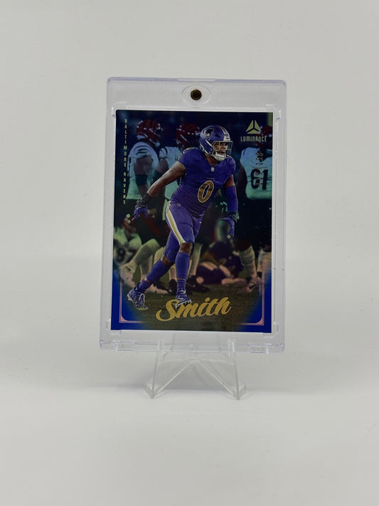 2025 Panini Luminance Roquan Smith Blue Verticle /199