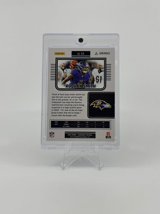 2025 Panini Luminance Roquan Smith Blue Verticle /199
