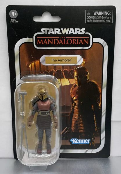 2020 - Star Wars The Mandalorian - The Armorer - Kenner